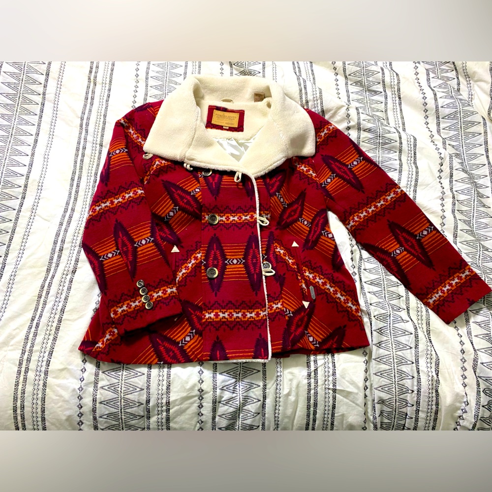 Powder River Outfitters Women's Southwestern Print Jacquard Sherpa-Lined Coat